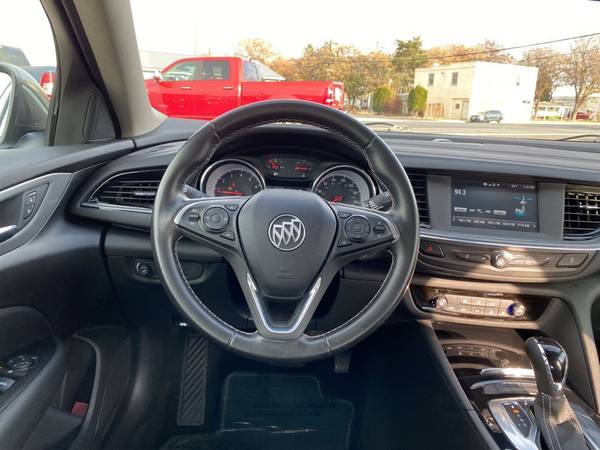 2018 Buick Regal Sportback 4dr Sedan Preferred FWD - cars & for sale in Wenatchee, WA – photo 23