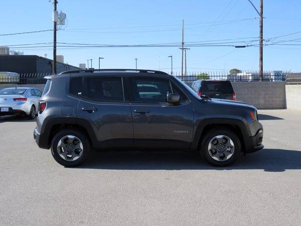 2018 Jeep Renegade Latitude - - by dealer - vehicle for sale in Tucson, AZ – photo 5