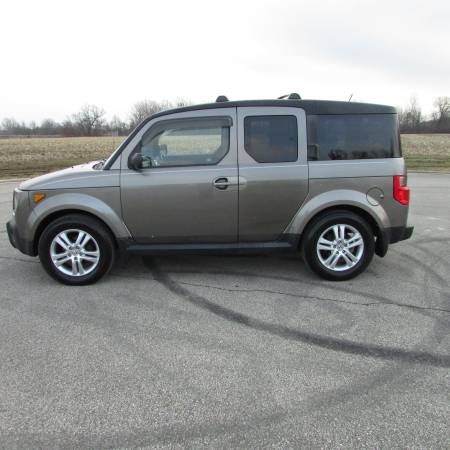 2008 HONDA ELEMENT EX AWD - cars & trucks - by dealer - vehicle... for sale in Galion, OH – photo 2