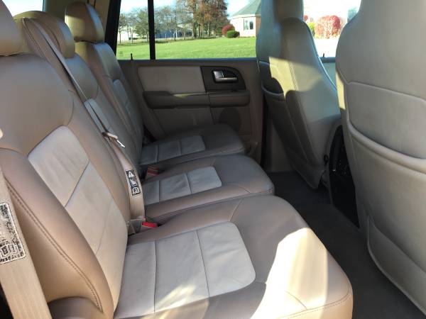 2004 Ford Expedition Eddie Bauer 4X4 3rd Row Southern Truck only... for sale in Chesterfield Indiana, IN – photo 9