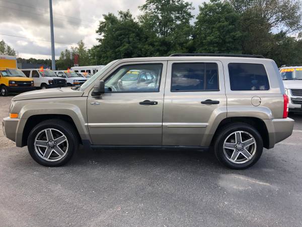 Low Miles! 2008 Jeep Patriot Sport! 4x4! Clean Carfax! for sale in Ortonville, MI – photo 2