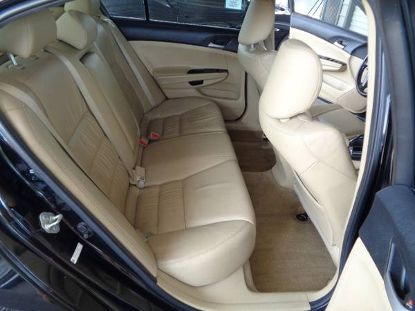 2012 Honda Accord SE - Sunroof - Leather - 79000 Miles - 1 Owner -... for sale in Gonzales, LA – photo 19