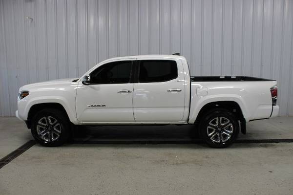 2017 Toyota Tacoma Limited - cars & trucks - by dealer - vehicle... for sale in Lockhart, TX – photo 7