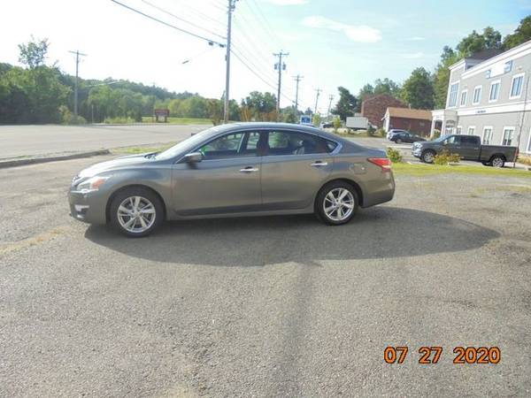 2014 Nissan Altima - Financing Available! - cars & trucks - by... for sale in Windham, MA – photo 3