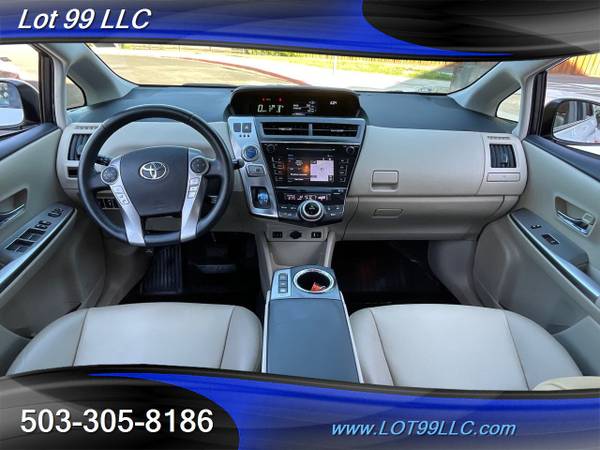2017 Toyota Prius v Four Wagon 1-Owner Heated Leather Navigation Bac for sale in Milwaukie, OR – photo 2