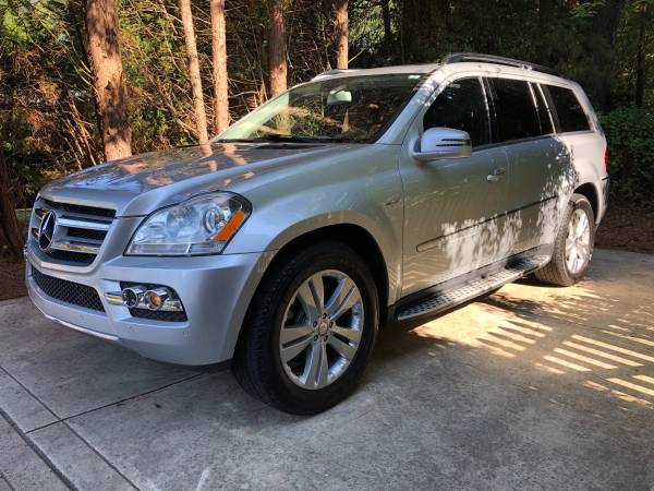 2012 Mercedes Benz GL 350 Diesel AWD Immaculate Condition Loaded for sale in Cornelius, NC