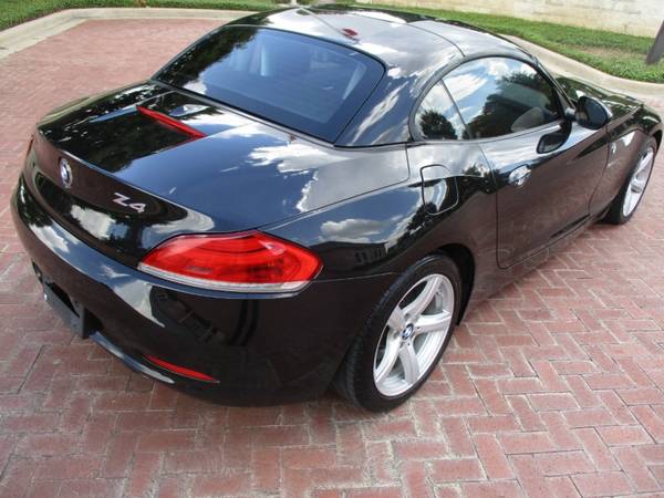 2009 BMW Z4 Roadster Hard Top Convertible Rare Car Best Offer - cars for sale in Dearborn Heights, MI – photo 5