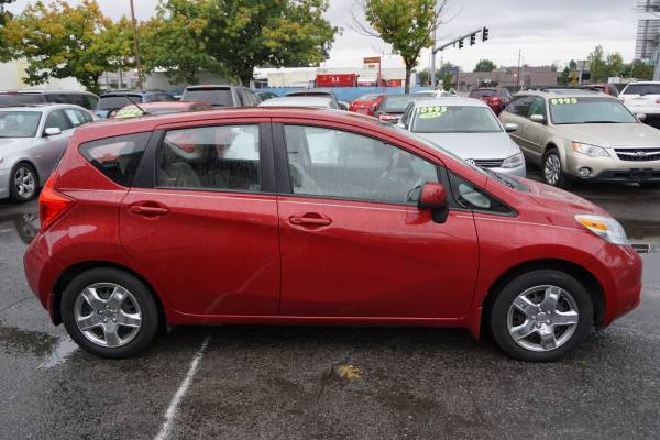 ☾ 2014 Nissan Versa Note SV Hatchback ▶ Low Miles ▶ Great MPG! for sale in Eugene, OR – photo 5