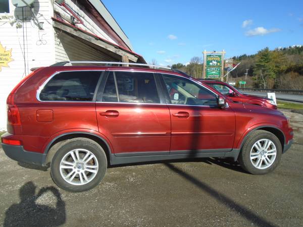 2011 Volvo XC90 AWD - cars & trucks - by dealer - vehicle automotive... for sale in Leicester, VT – photo 4