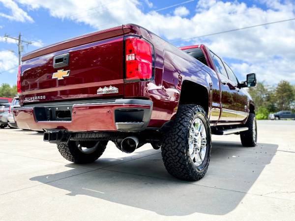 2016 Chevrolet Silverado 2500HD 4WD Crew Cab 153 7 High Country for sale in King, NC – photo 8