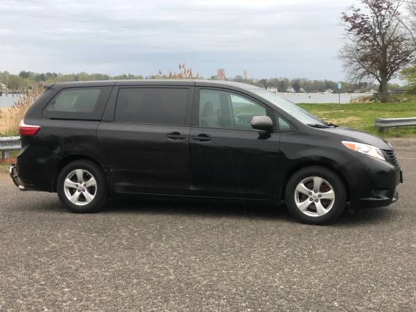 2015 Toyota Sienna - - by dealer - vehicle automotive for sale in Bronx, NY – photo 7