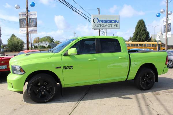 2017 Ram 1500 CREW CAB 4x4 4WD Dodge SPORT 5 1|2 FT Truck - cars &... for sale in Hillsboro, OR – photo 2