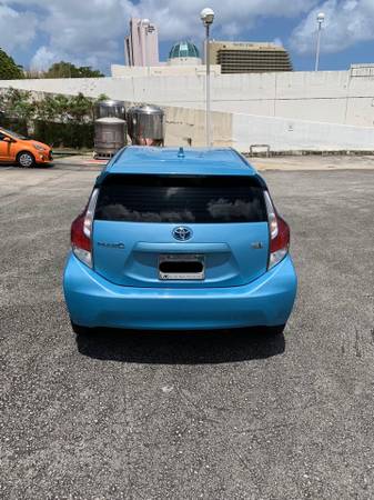 2015 TOYOTA PRIUS C (price negotiable) - cars & trucks - by owner for sale in Other, Other – photo 3