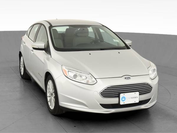 2013 Ford Focus Electric Hatchback 4D hatchback Silver - FINANCE -... for sale in Akron, OH – photo 16