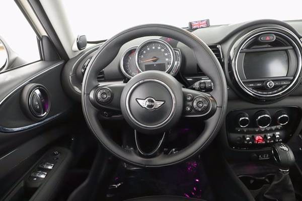 2018 MINI Clubman Cooper S hatchback Pepper White for sale in South San Francisco, CA – photo 18
