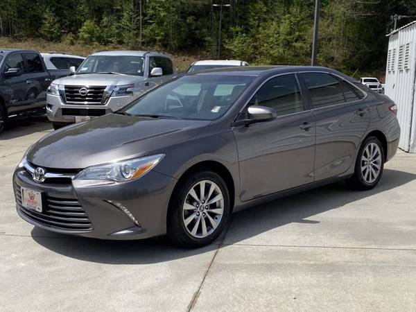 2016 Toyota Camry XLE - - by dealer - vehicle for sale in Carrollton, GA – photo 3