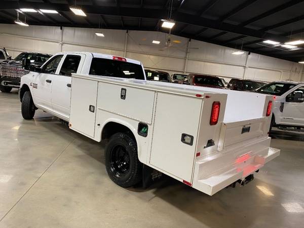2018 Dodge Ram 3500 Tradesman 4x4 6.7L Cummins Diesel Utility bed -... for sale in HOUSTON, IN – photo 22