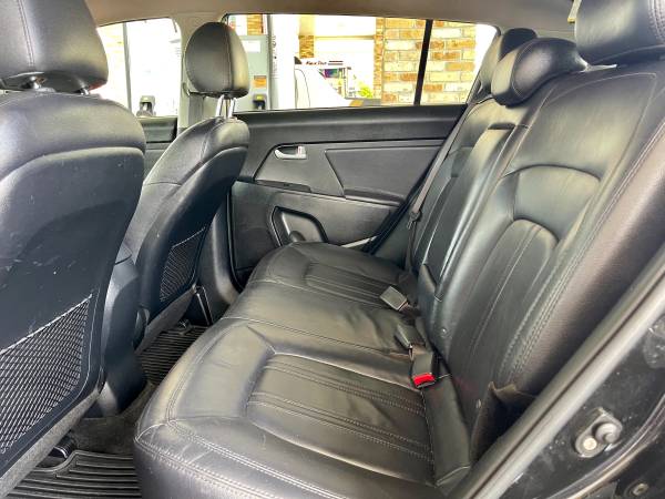2013 Kia Sportage SX Leather Heated Seats 2 Owner Rust Free Clean for sale in Cottage Grove, WI – photo 9