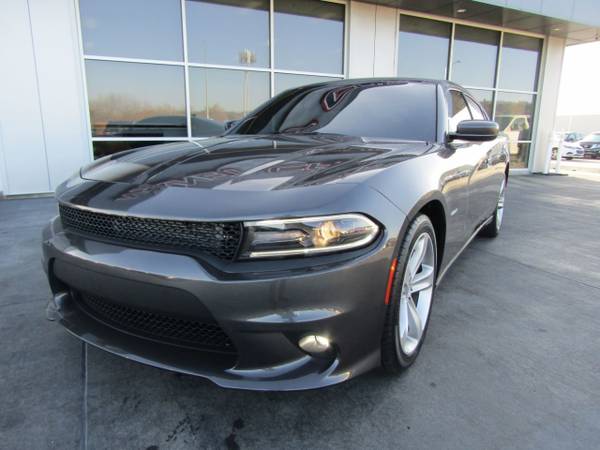 2018 *Dodge* *Charger* *SXT Plus RWD* Pitch Black Cl - cars & trucks... for sale in Omaha, NE – photo 3