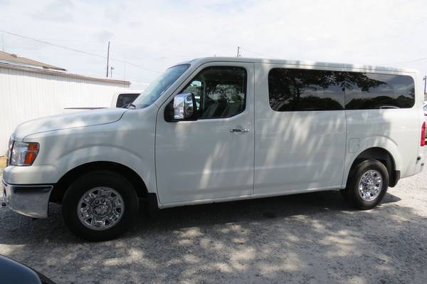 2018 Nissan NV 3500 SL 12-Passenger Van - cars & trucks - by dealer... for sale in Monroe, LA – photo 3