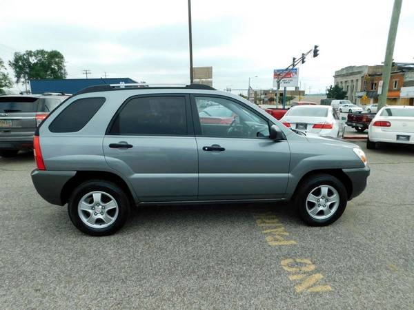 2007 KIA SPORTAGE 2WD 4DR I4 AUTO LX - cars & trucks - by dealer -... for sale in South Bend, IN – photo 5