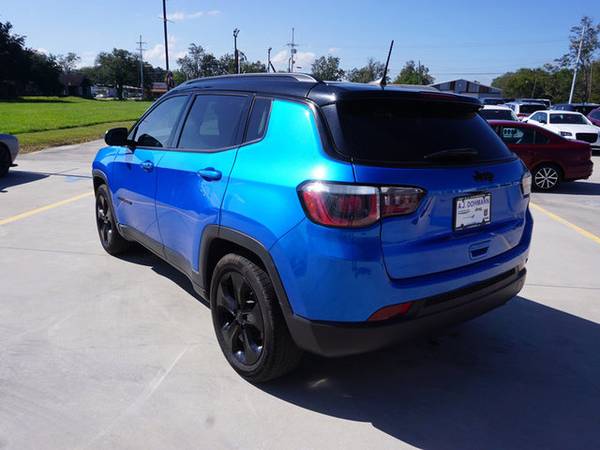 2019 Jeep Compass Altitude FWD - cars & trucks - by dealer - vehicle... for sale in Plaquemine, LA – photo 5