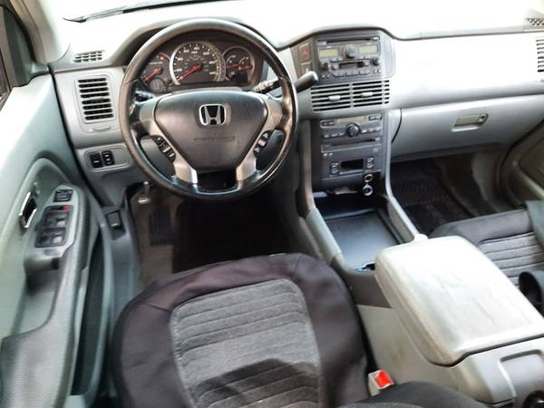 Honda Pilot AWD 3 seat row clean title NEEDS TRANS WORK - cars & for sale in Culver City, CA – photo 7