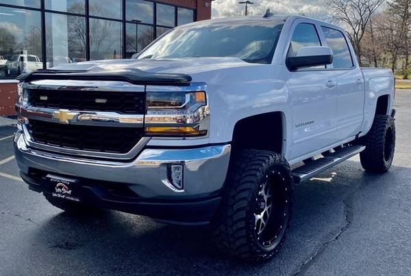 2017 Chevrolet Chevy Silverado 1500 LT - cars & trucks - by dealer -... for sale in Grayslake, IL – photo 5