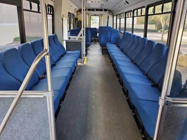 2013 Freightliner Custom Classic 36 Passenger Wheelchair Shuttle Bus for sale in Palm Coast, FL – photo 13