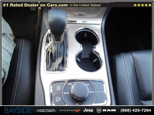 2017 Jeep Grand Cherokee Limited 4x4 suv Billet Silver Metallic for sale in Bayside, NY – photo 24