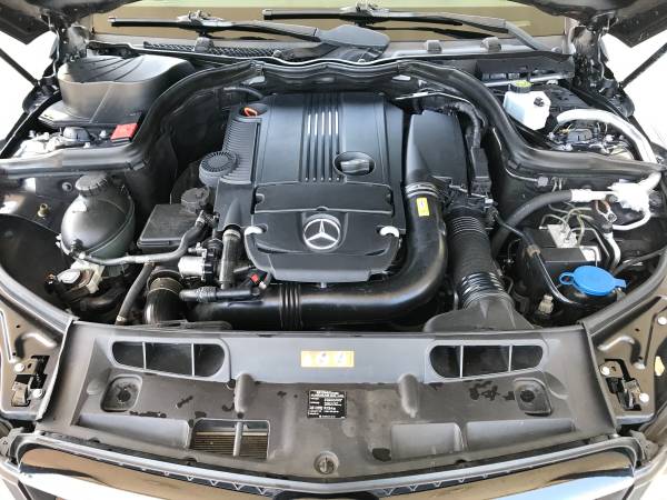 2013 Mercedes Benz C250 C-250 AMG SPort EXTRA Clean for sale in Tallahassee, FL – photo 13