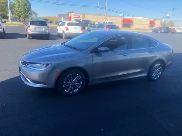 2016 CHRYSLER 200 LIMITED - cars & trucks - by dealer - vehicle... for sale in Lebanon, MO – photo 7