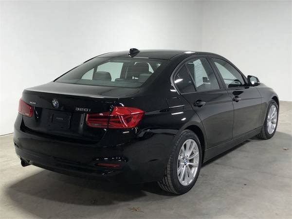2017 BMW 3 Series 320i xDrive - - by dealer - vehicle for sale in Buffalo, NY – photo 7