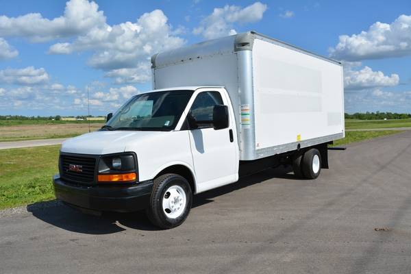 Box Truck Liquidation Sale for sale in Rockford, IL – photo 8