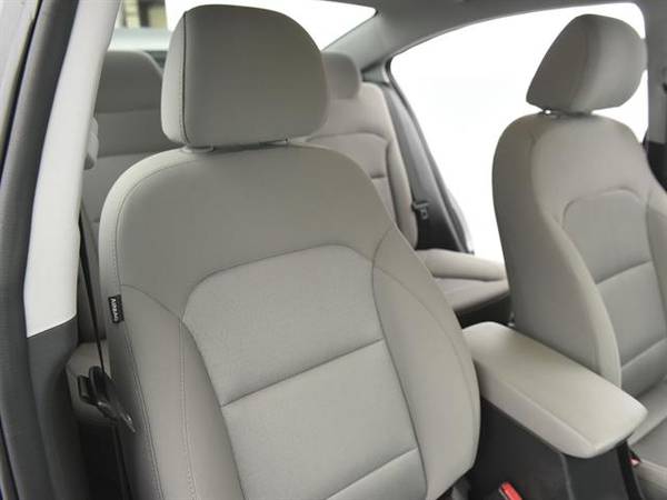 2017 Hyundai Elantra SE Sedan 4D sedan Black - FINANCE ONLINE for sale in TAMPA, FL – photo 5