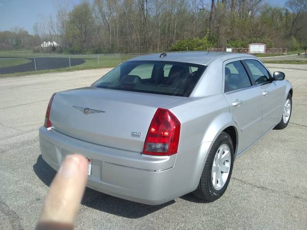 2005 Chrysler 300 Low Miles for sale in Notre Dame, IN – photo 3
