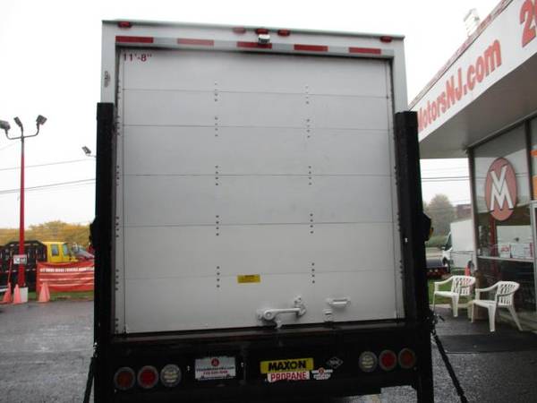 2014 Isuzu NPR 23 FOOT BOX TRUCK, GAS, 67K MILES - cars & trucks -... for sale in south amboy, IN – photo 5
