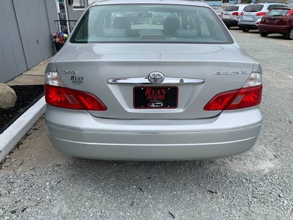 2004 Toyota Avalon XL (ONLY 122, 432 MILES! - - by for sale in Warsaw, IN – photo 12
