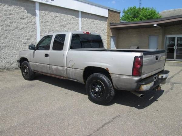 2006 Chevrolet Silverado 1500 Work Truck 4dr Extended Cab 4WD 6.5 ft. for sale in Cambridge, OH – photo 15