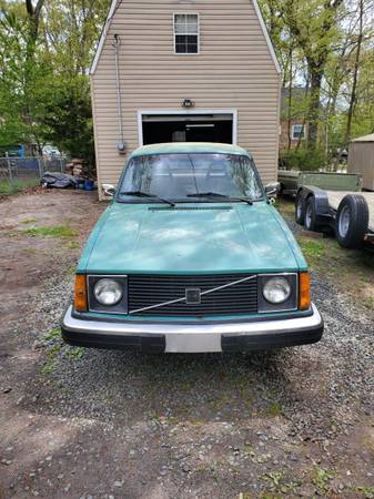 1979 volvo 242 low mileage for sale in Browns Mills, NJ – photo 3