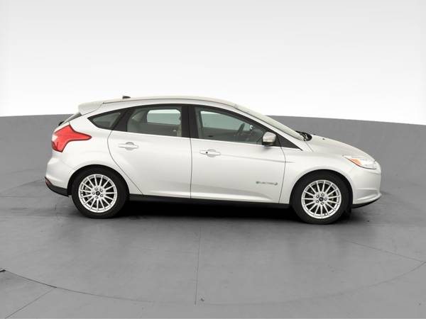 2013 Ford Focus Electric Hatchback 4D hatchback Silver - FINANCE -... for sale in Akron, OH – photo 13