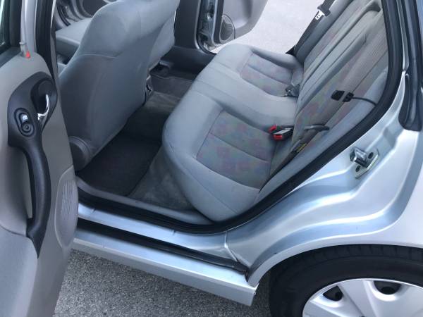 2003 Saturn L 200 with low miles only 76,000 - cars & trucks - by... for sale in Camarillo, CA – photo 11