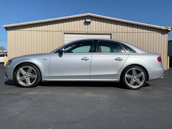 2011 Audi S4 Quattro Prestige AWD 1 Owner V6 Red/Black Leather for sale in Jeffersonville, KY – photo 2