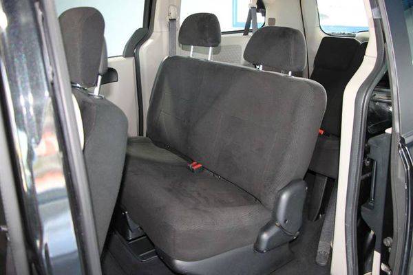 2012 Dodge Grand Caravan American Value Package 4dr Mini Van for sale in Dearborn Heights, MI – photo 13