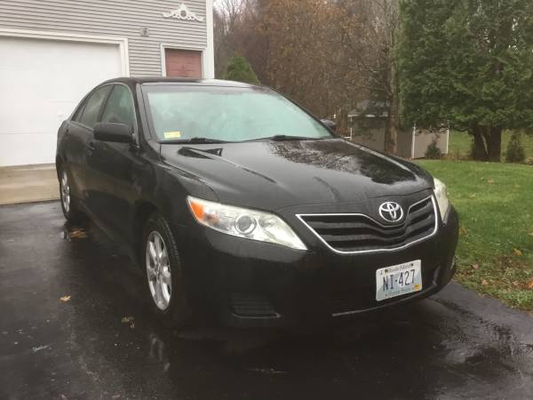 2011 Toyota Camry - cars & trucks - by owner - vehicle automotive sale for sale in Harrisville, RI – photo 2