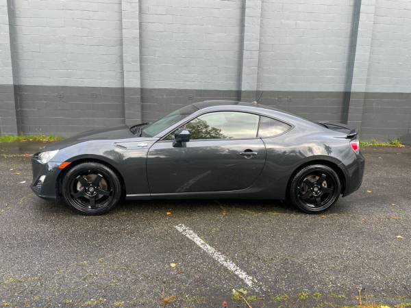 2013 Scion FR-S Base 2dr Coupe 6M - cars & trucks - by dealer -... for sale in Lynnwood, WA – photo 2