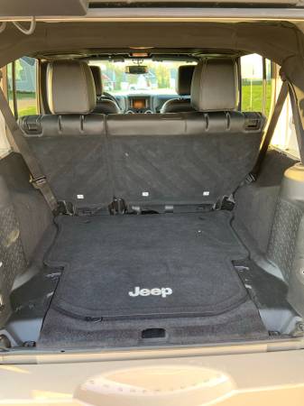 2016 Jeep Wrangler Sahara Unlimited for sale in Cape Girardeau, MO – photo 12
