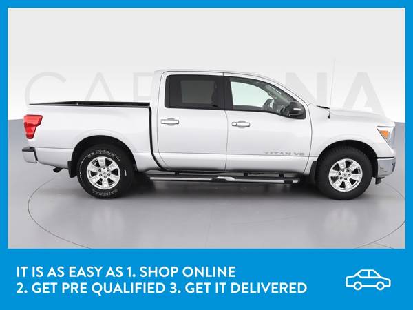 2018 Nissan Titan Crew Cab SV Pickup 4D 5 1/2 ft pickup Silver for sale in Chicago, IL – photo 10