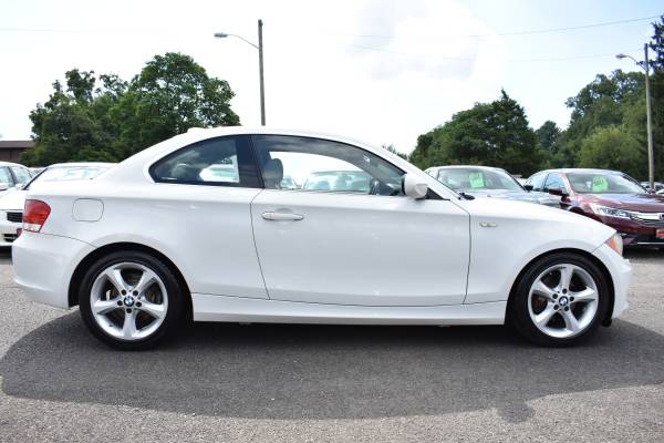 2010 BMW 128i White Low Mileage Very Nice Looking Car for sale in Cloverdale, VA – photo 7