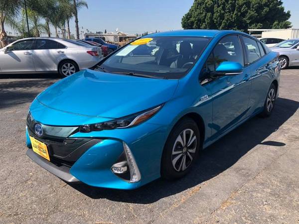 2017 Toyota Prius $2000 Down Payment Easy Financing! Credito Facil for sale in Santa Ana, CA – photo 3